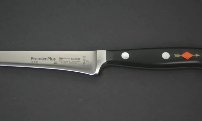 Coltello disossatore curvo SUPRA 130/270 mm