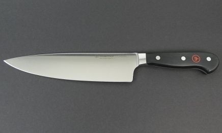 Wüsthof Classic Kochmesser mit Halbkropf