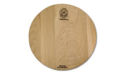 Trudeau round Cheese Board (klein)