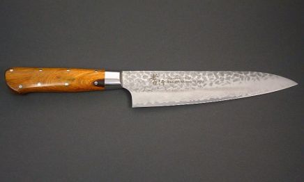 S07394 Sakai Takayuki kleines Kochmesser mit Sugihara Griff